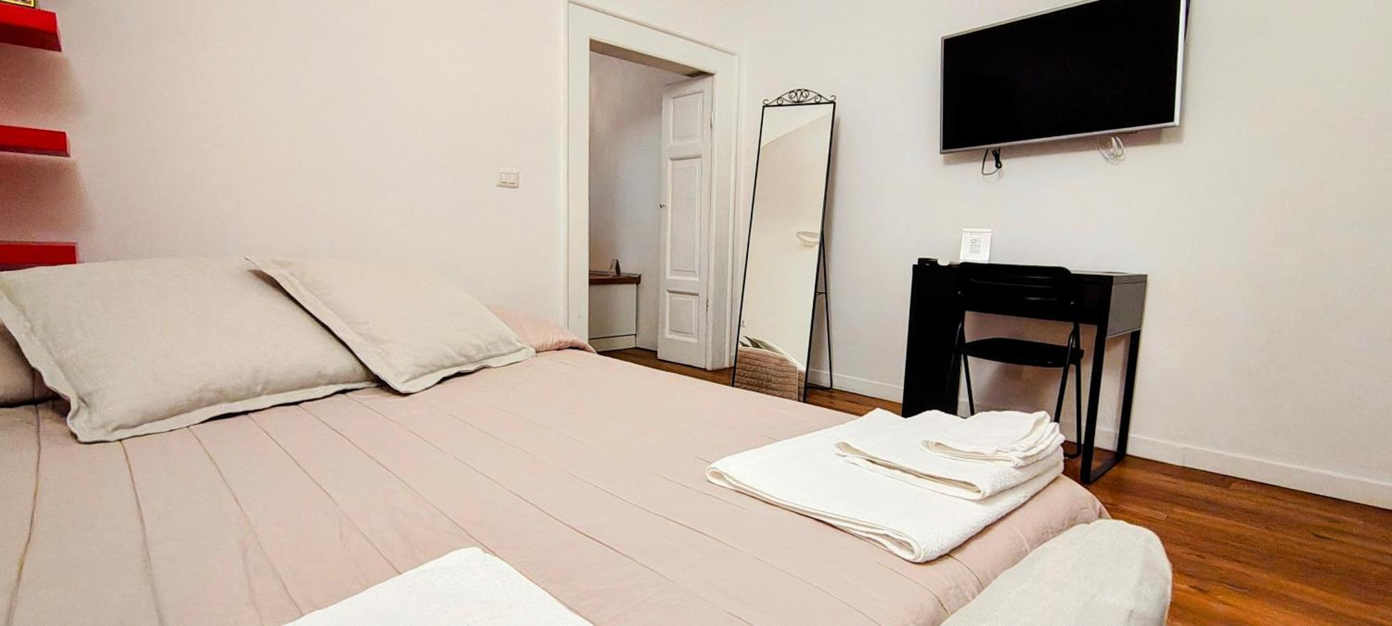 Central Suite Apartment Бари Экстерьер фото